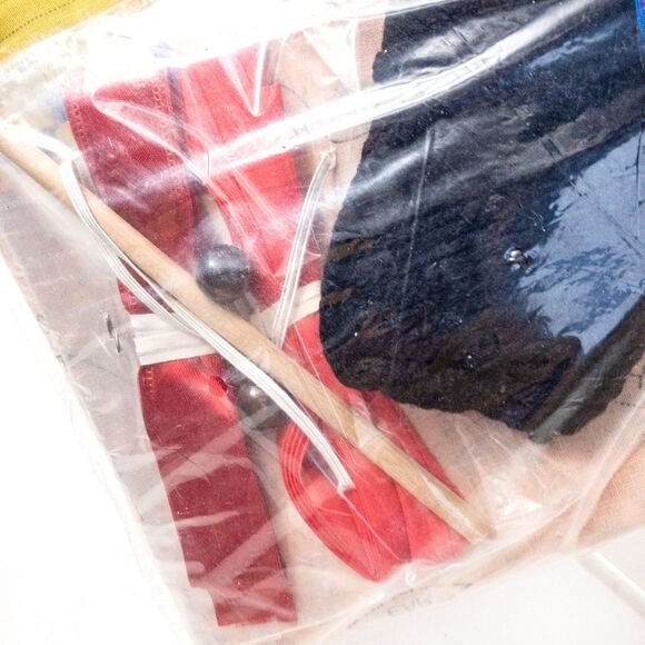 NOS Vintage Pinocchio Needlecraft Kit Bucilla Sewing Craft - Picture 7 of 7